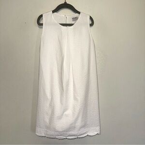 Gabby Shift Pleated White Seersucker Dress Large Bow Size 7 Party Church